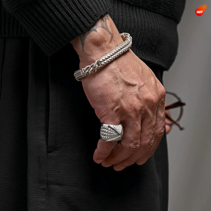 PYRAMID STERLING SILVER RING(SERR-191)