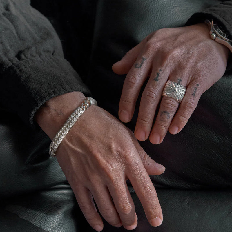 PYRAMID STERLING SILVER RING(SERR-191)