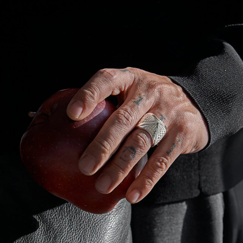 PYRAMID STERLING SILVER RING(SERR-191)